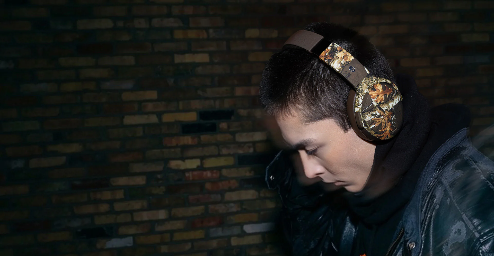Feel The Music, Own The Sound